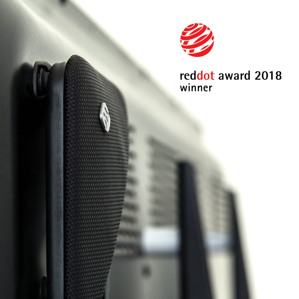 WIDEX TV PLAY Enjoy TV sound like never before.